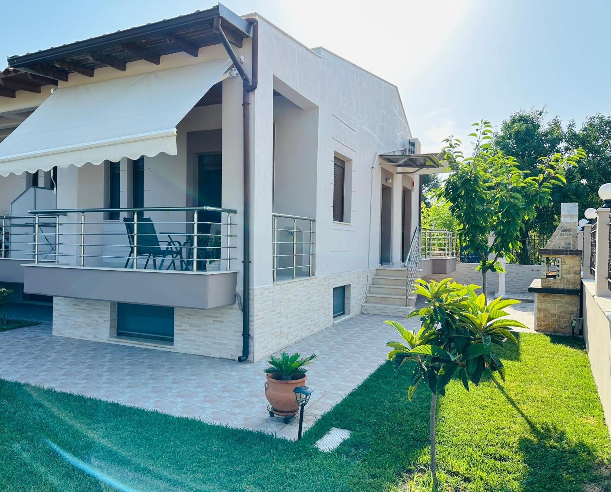 Villa Katrin Nea Kallikrateia Exterior foto